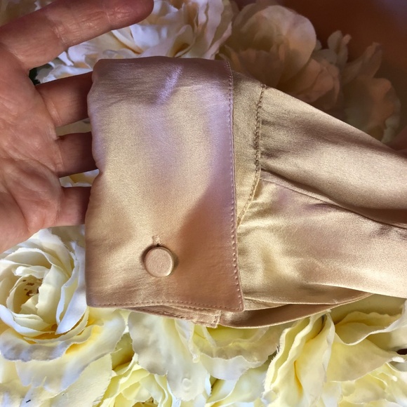 Ann Klein II 100% Silk Blouse - Picture 4 of 5